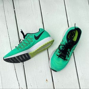 Neon Green Nike Running Shoes (Size 7.5)